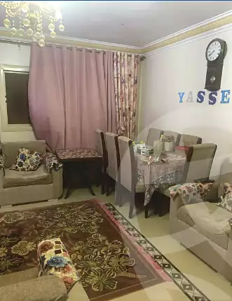 https://aqarmap.com.eg/ar/listing/3865946-for-sale-cairo-6th-of-october-el-ahyaa-neighborhood-5th-no-3-st