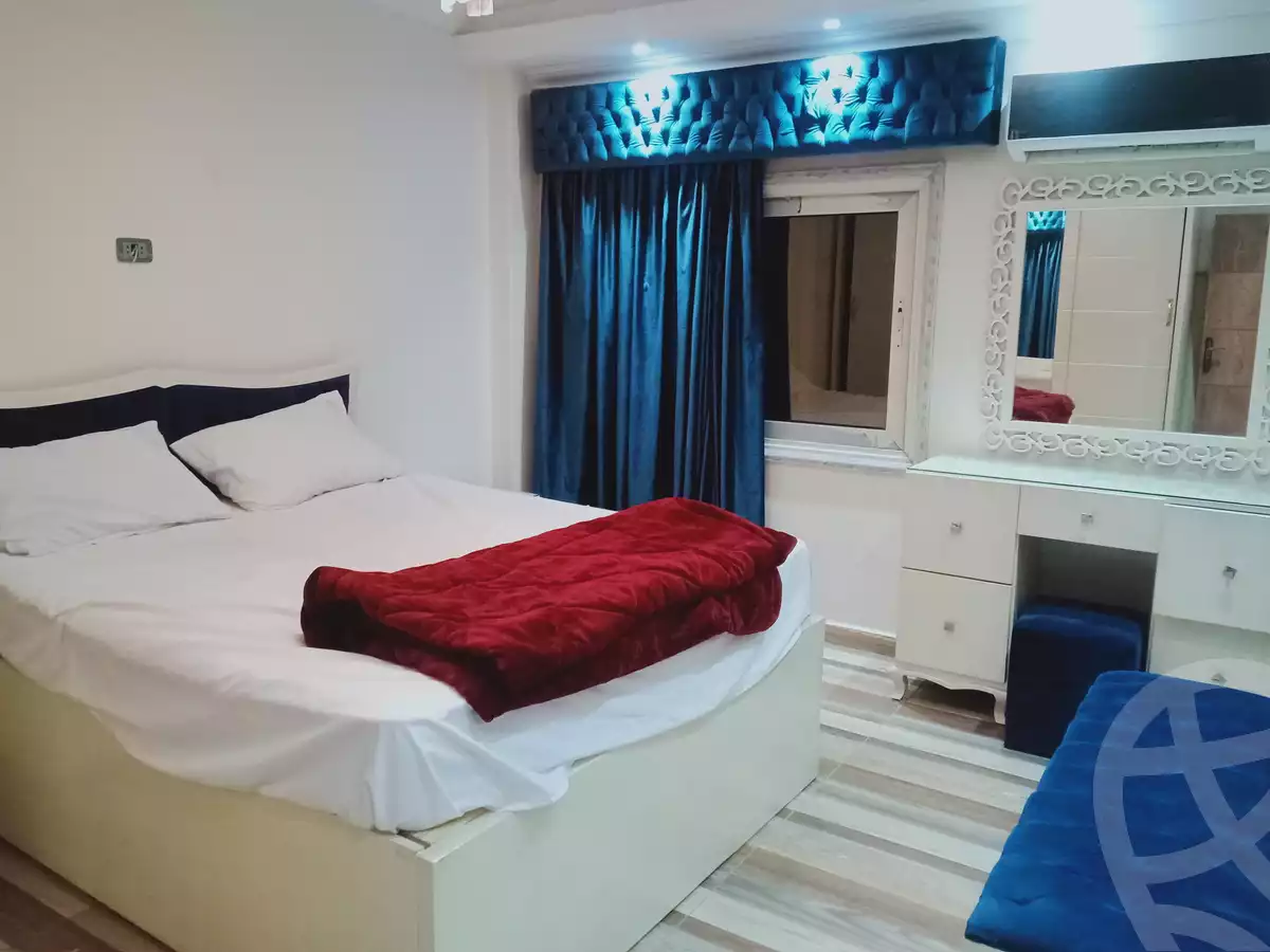 https://aqarmap.com.eg/ar/listing/3872528-for-rent-cairo-el-agouza-kwrnysh-lnyl