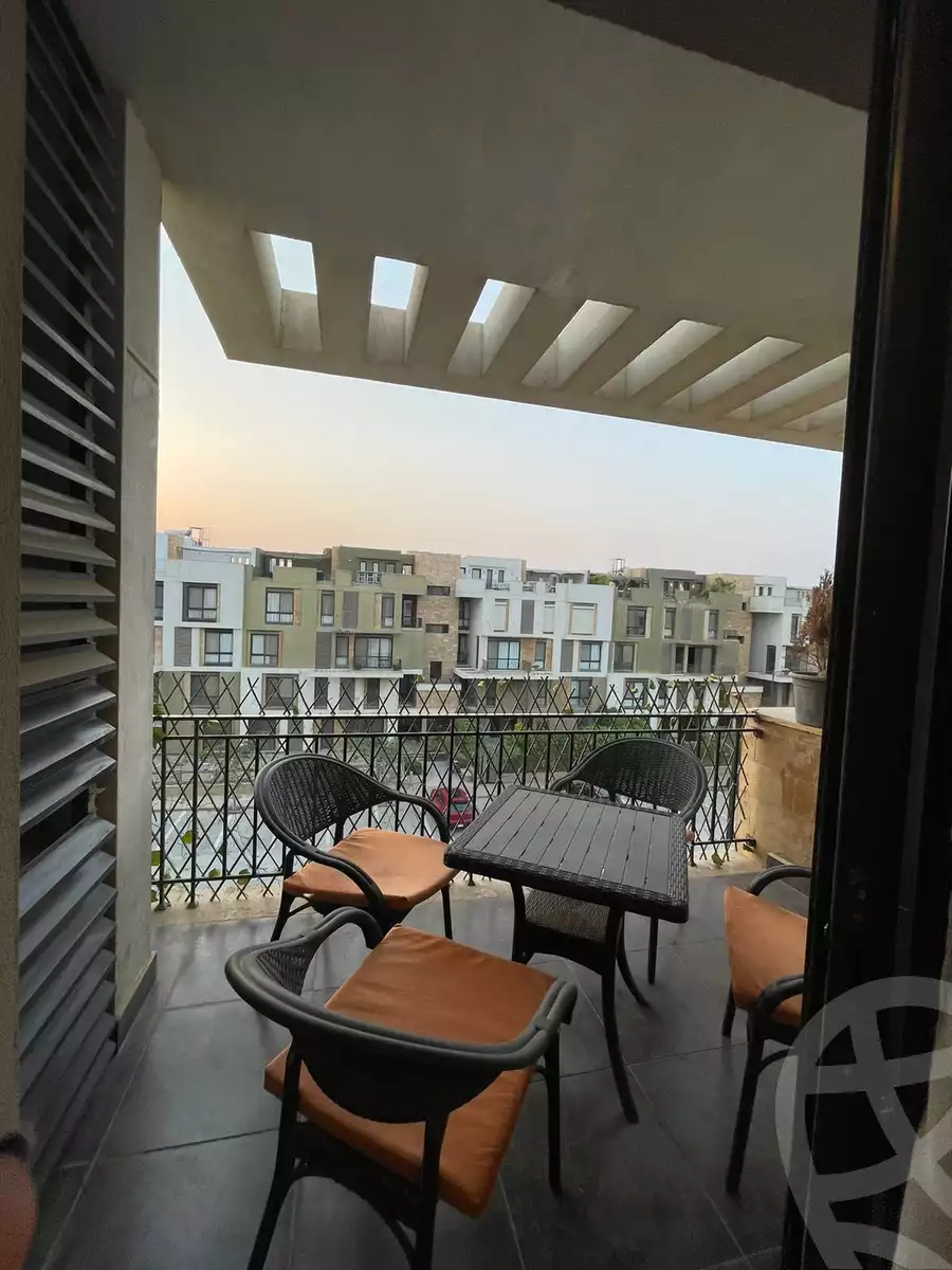 https://aqarmap.com.eg/ar/listing/3876192-for-rent-cairo-el-sheikh-zayed-city-compounds-in-sheikh-zayed-beverly-hills