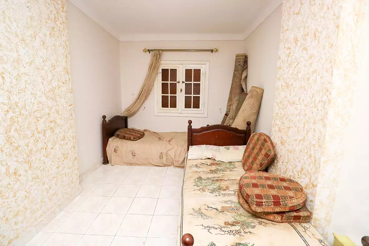 https://aqarmap.com.eg/ar/listing/3878157-for-sale-alexandria-kafr-abdo-kafr-abdou-st