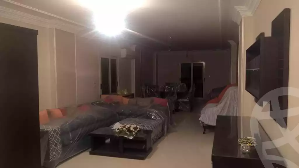 https://aqarmap.com.eg/ar/listing/3873811-for-sale-cairo-cairo-hdyq-lhrm-lmntq-t