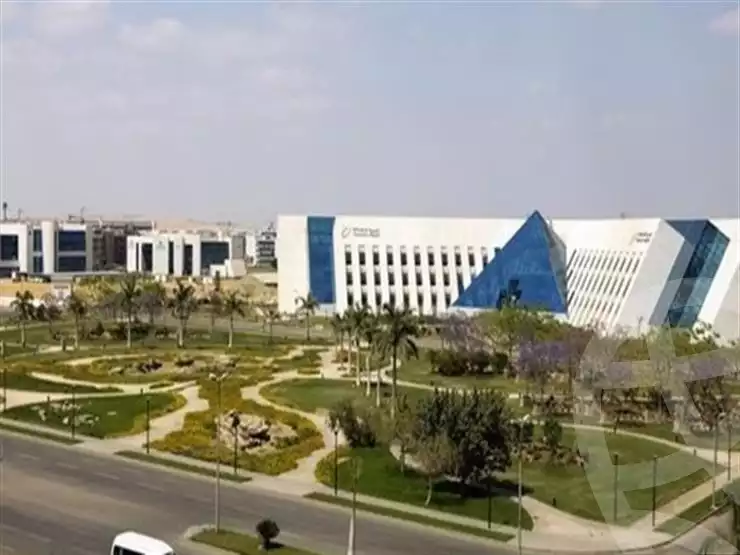https://aqarmap.com.eg/ar/listing/3878886-for-rent-cairo-alex-cairo-desert-road-smart-village