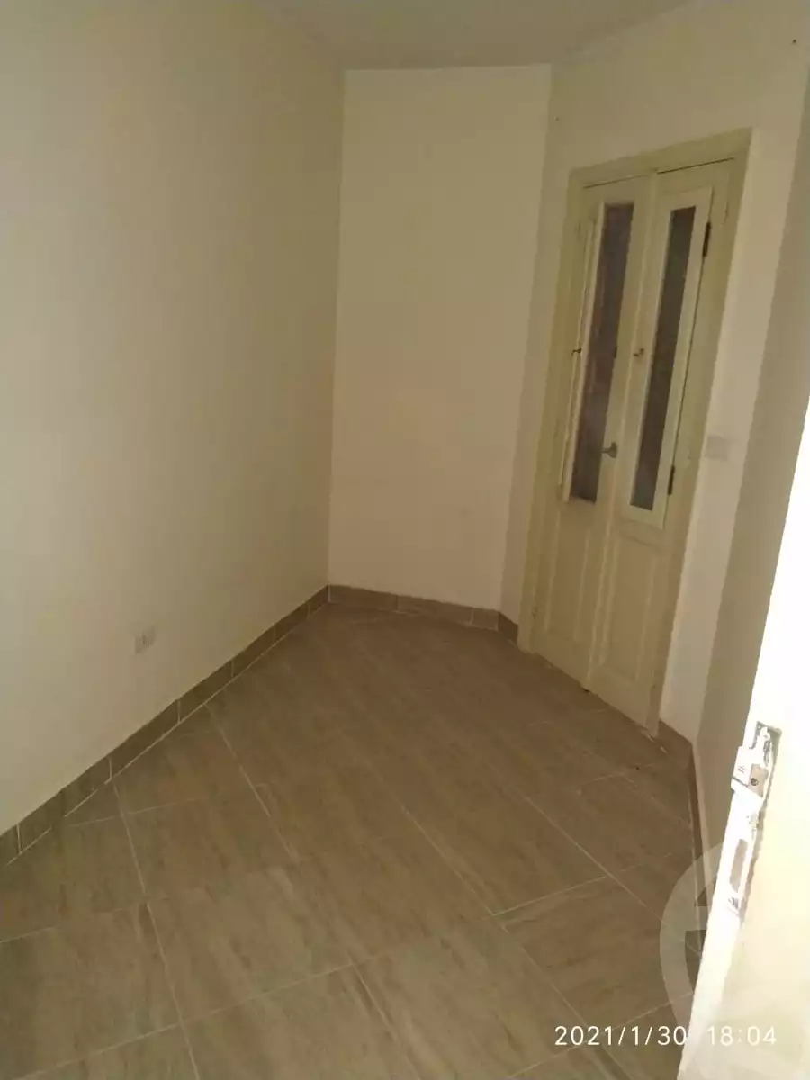 https://aqarmap.com.eg/ar/listing/3884108-for-rent-cairo-new-cairo-compounds-ritaj
