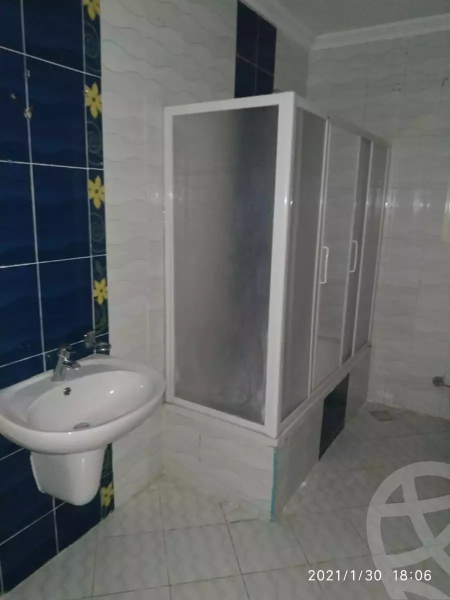 https://aqarmap.com.eg/ar/listing/3884108-for-rent-cairo-new-cairo-compounds-ritaj