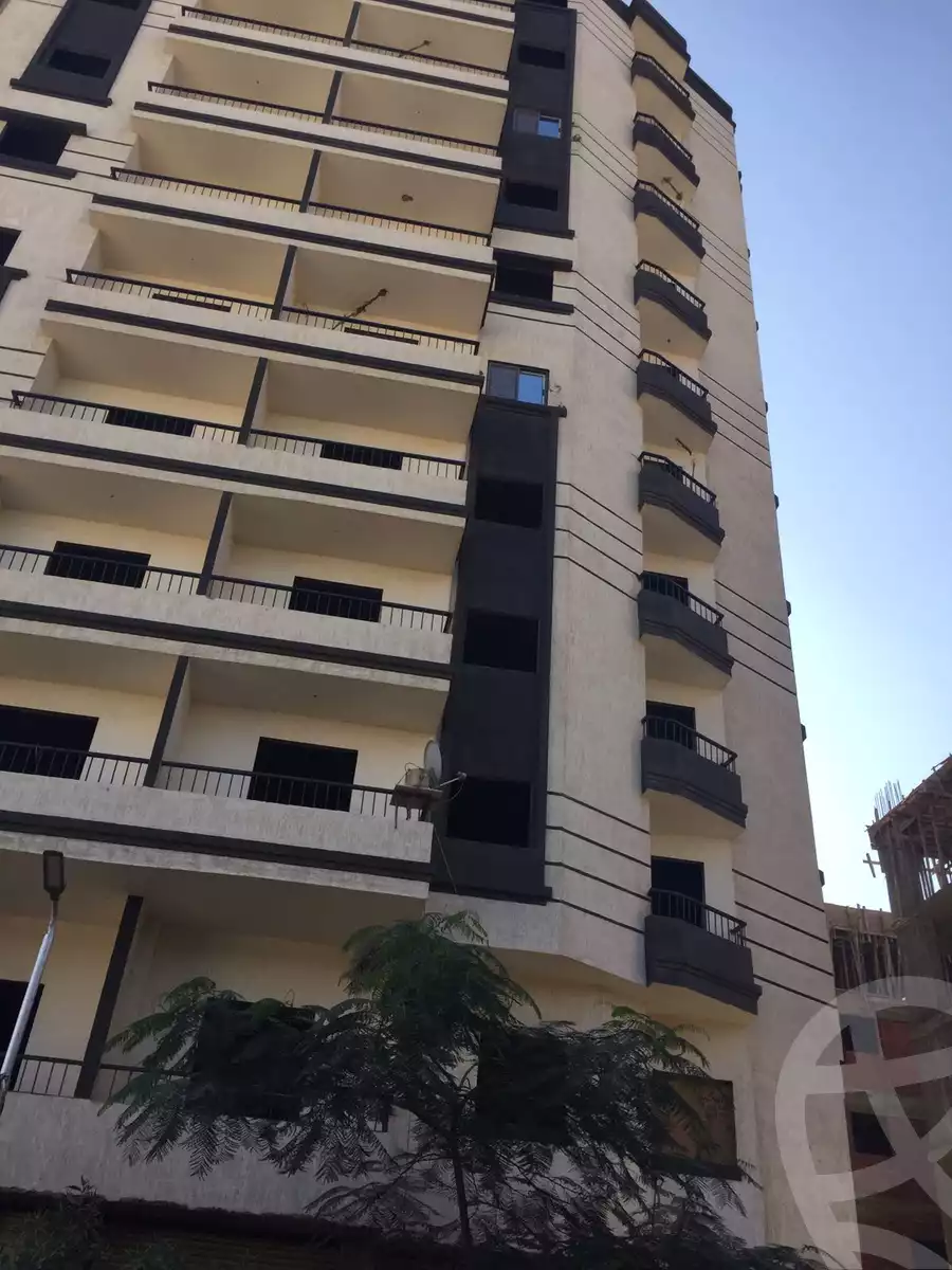https://aqarmap.com.eg/ar/listing/3885764-for-sale-cairo-el-abbasiya-abdou-basha-abdo-basha-nemra-10-st