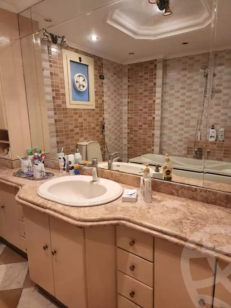 https://aqarmap.com.eg/ar/listing/3885926-for-sale-cairo-dokki-manteqt-nadi-el-syd