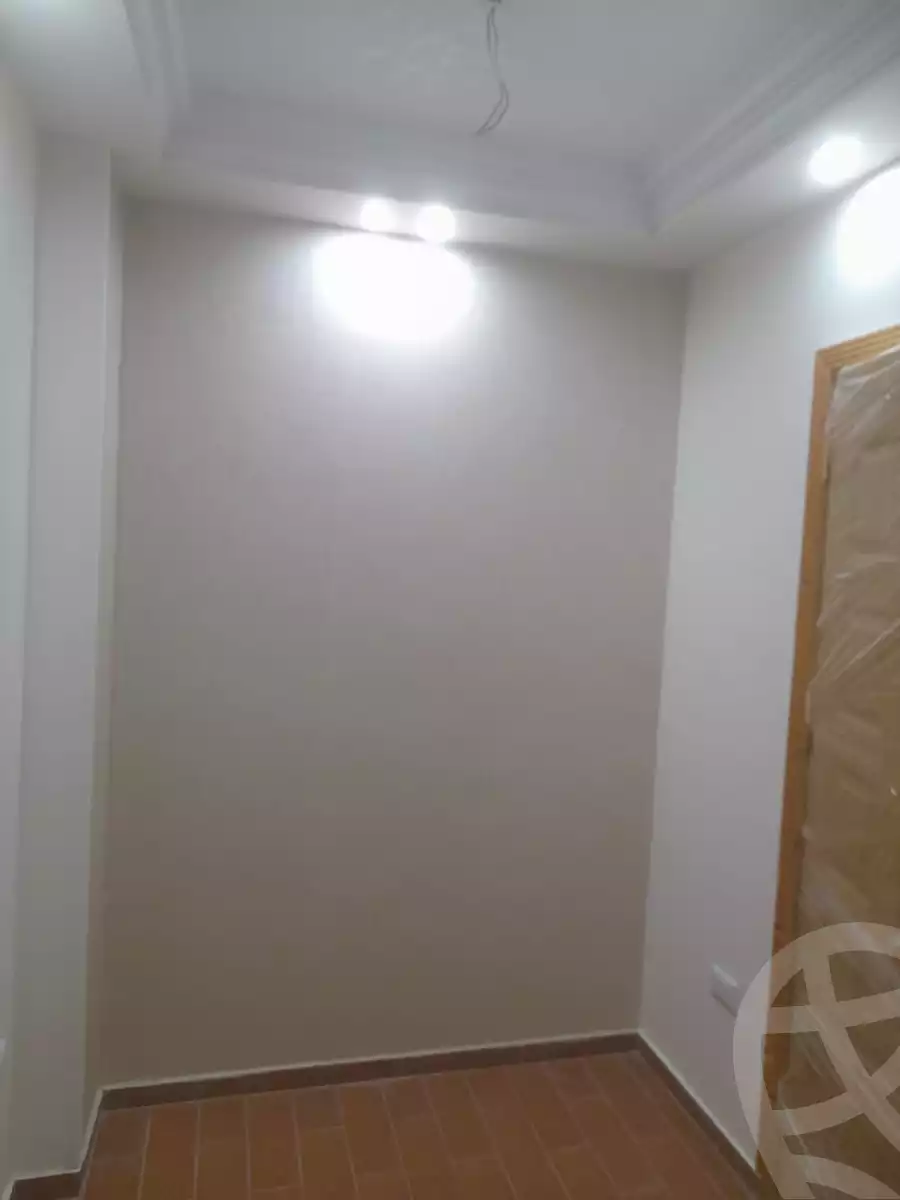 https://aqarmap.com.eg/ar/listing/3886168-for-rent-cairo-el-sheikh-zayed-city-el-hay-elthamen-lhy-lthmn