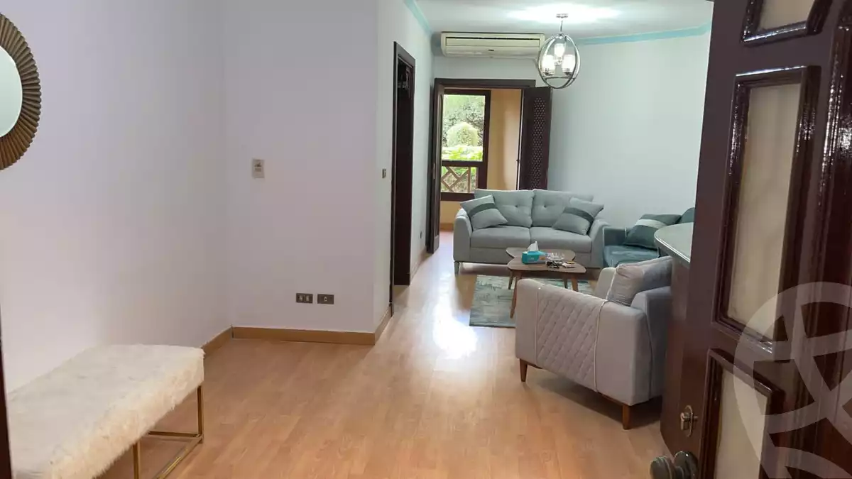 https://aqarmap.com.eg/ar/listing/3886339-for-sale-cairo-new-cairo-lrhb-city-phase-5-talaat-mostafa-st