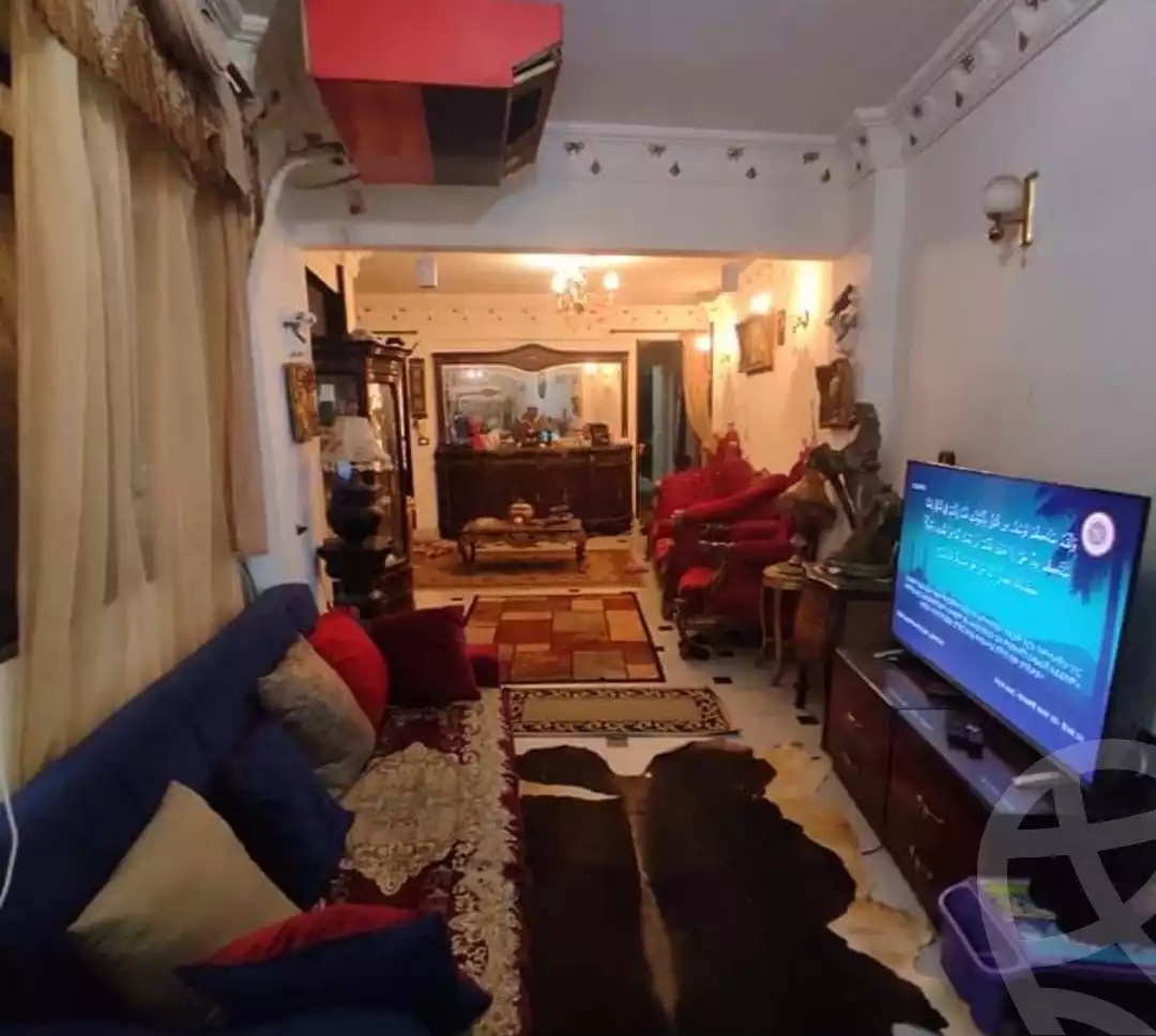 https://aqarmap.com.eg/en/listing/4367640-for-sale-alexandria-el-hanouvel-kasr-al-quiri-st-1