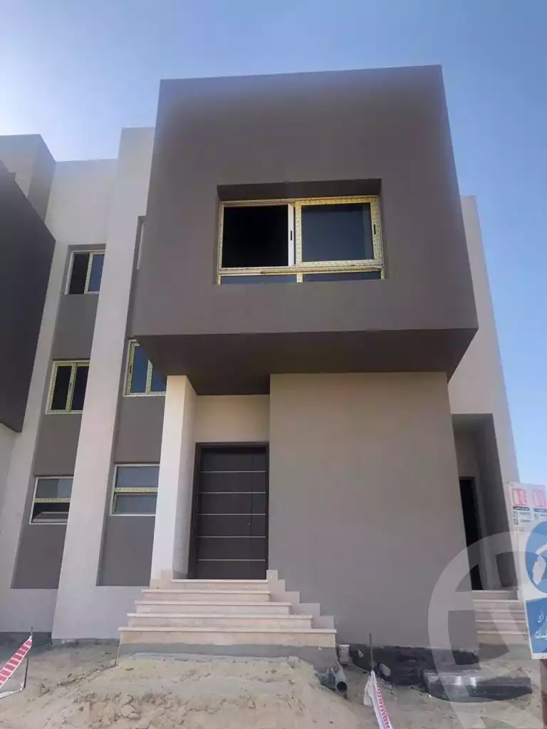 https://aqarmap.com.eg/ar/listing/3890638-for-sale-cairo-el-sheikh-zayed-city-compounds-in-sheikh-zayed-etapa