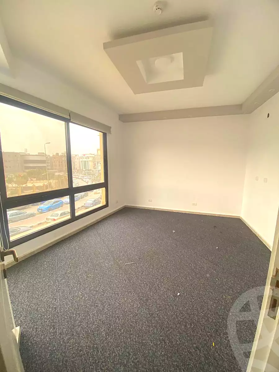 https://aqarmap.com.eg/ar/listing/3897783-for-rent-cairo-new-cairo-first-settlement-mhwr-mstfy-kml