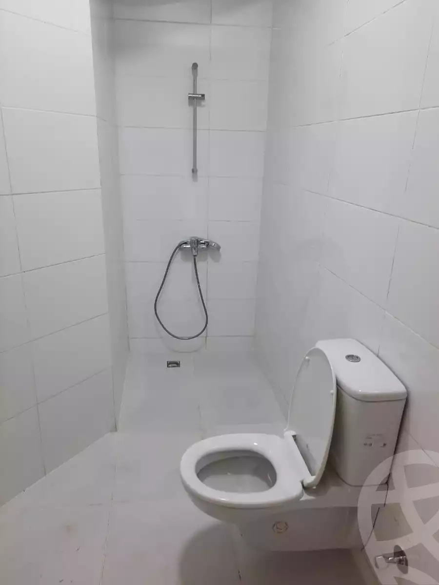 https://aqarmap.com.eg/ar/listing/3899619-for-sale-cairo-alex-cairo-desert-road-kmbwnd-fy-tryq-skndry-lshrwy-ofok-1