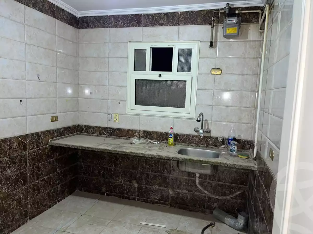 https://aqarmap.com.eg/ar/listing/3900364-for-rent-al-khamseen-st