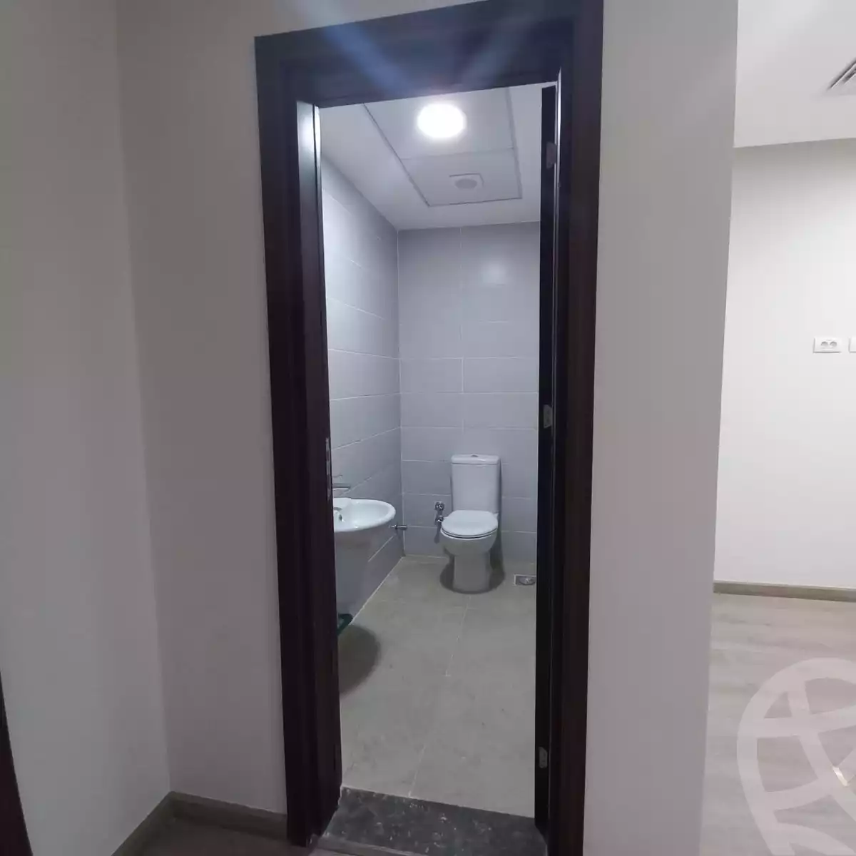 https://aqarmap.com.eg/ar/listing/3902285-for-rent-cairo-el-sheikh-zayed-city-compounds-tryfywm-zyd-nm-llttwyr
