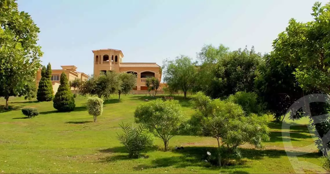 https://aqarmap.com.eg/ar/listing/3907794-for-sale-cairo-el-sheikh-zayed-city-compounds-in-sheikh-zayed-royal-meadows