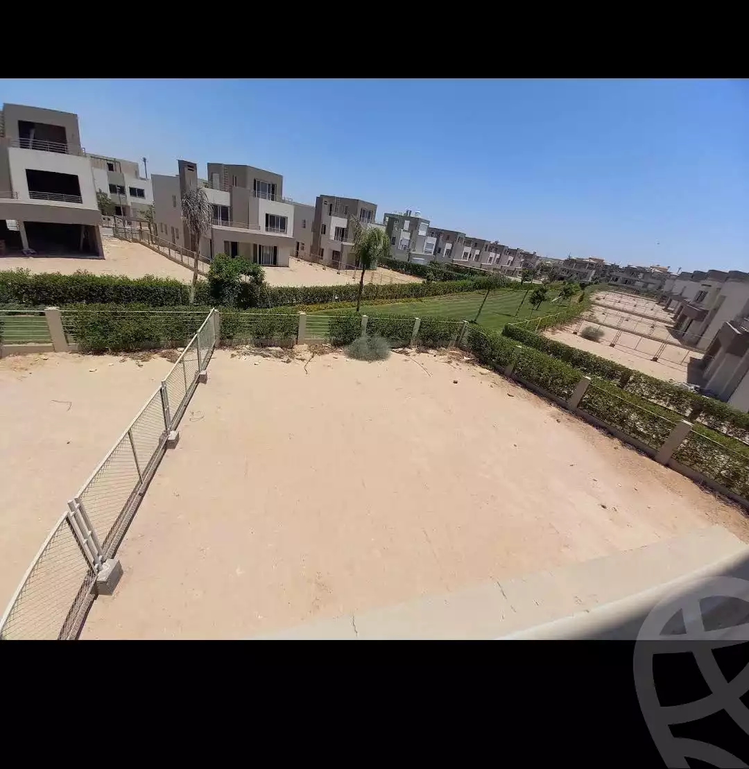 https://aqarmap.com.eg/ar/listing/3918831-for-sale-cairo-6th-of-october-compounds-palm-valley