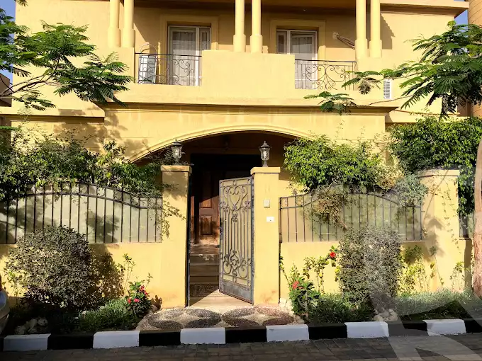 https://aqarmap.com.eg/ar/listing/4336202-for-sale-mdyn-lshrwq-compounds-maxim-residence