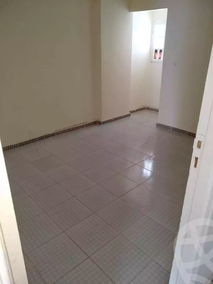 https://aqarmap.com.eg/ar/listing/3946792-for-sale-alexandria-sydy-bshr-sydy-bshr-bhry-shr-khld-bn-lwlyd