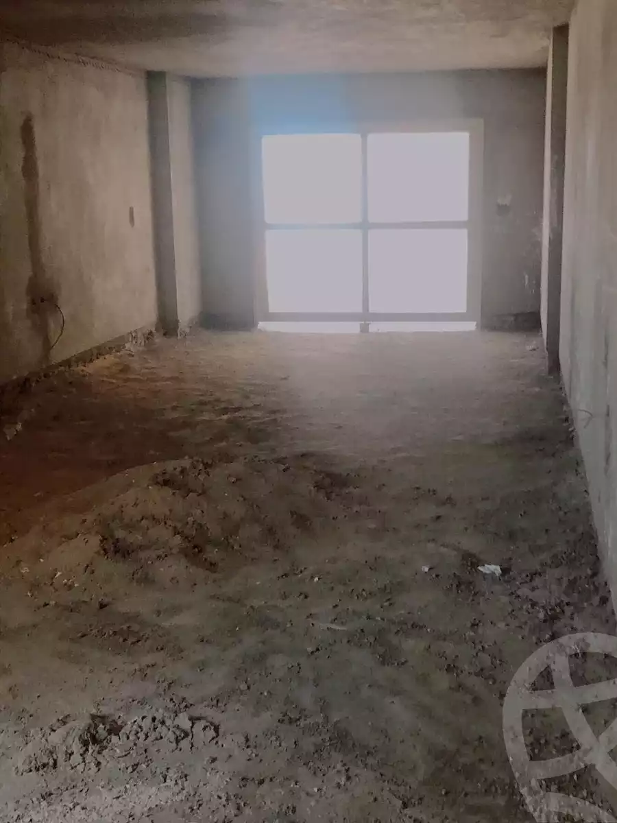 https://aqarmap.com.eg/en/listing/3950727-for-sale-cairo-al-oubour-tryq-msr-sm-yly-lshrwy-moon-city