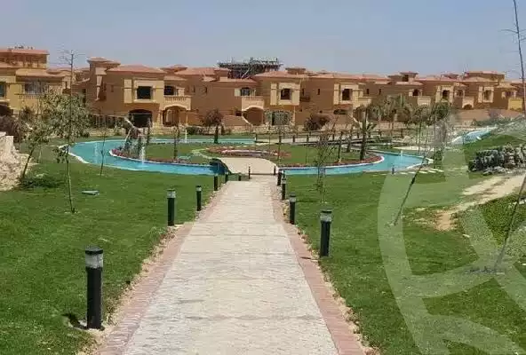 https://aqarmap.com.eg/ar/listing/3953302-for-rent-cairo-el-sheikh-zayed-city-compounds-in-sheikh-zayed-royal-meadows
