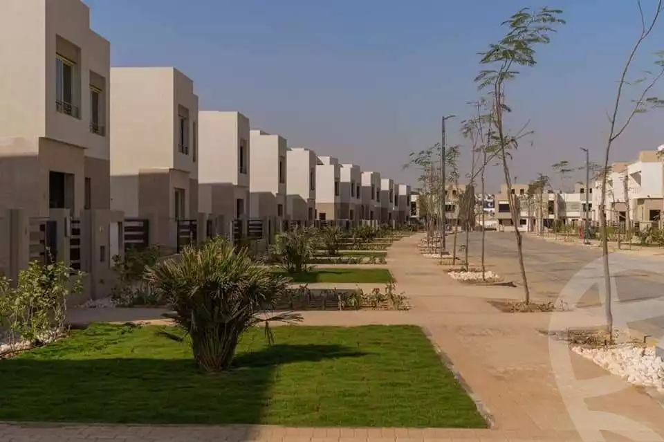 https://aqarmap.com.eg/en/listing/4368023-for-sale-cairo-6th-of-october-compound-the-crown