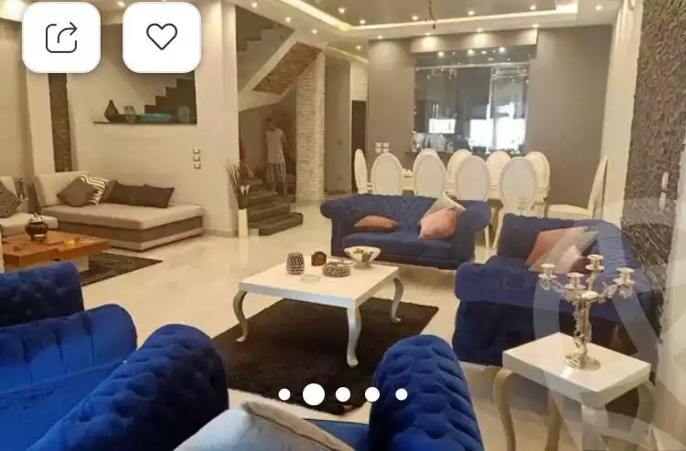 https://aqarmap.com.eg/ar/listing/3975365-for-sale-cairo-el-sheikh-zayed-city-compounds-in-sheikh-zayed-royal-meadows