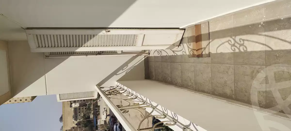 https://aqarmap.com.eg/ar/listing/3979087-for-sale-cairo-mokattam-shareaa-9
