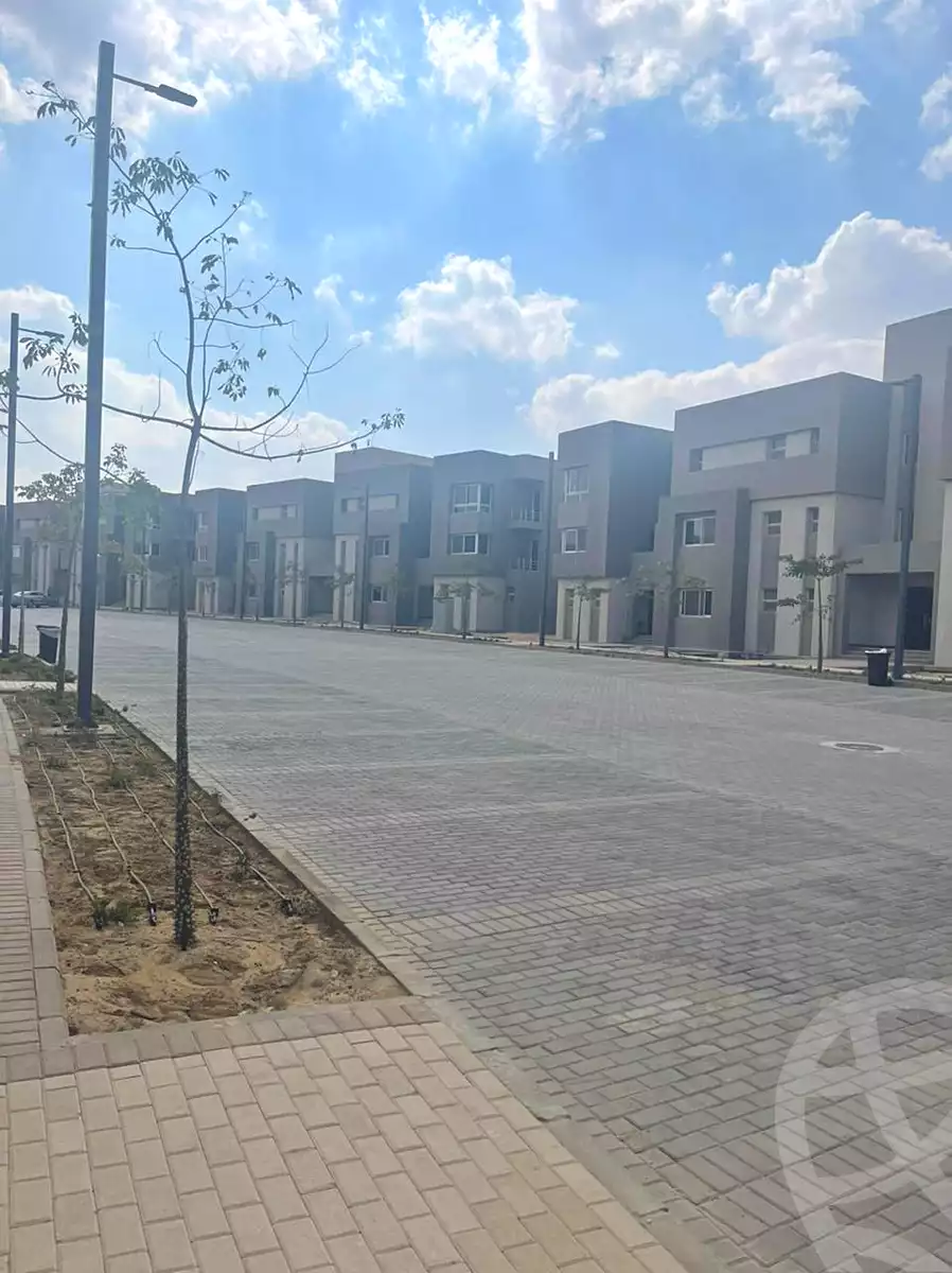 https://aqarmap.com.eg/ar/listing/3983082-for-sale-cairo-el-sheikh-zayed-city-compounds-in-sheikh-zayed-etapa