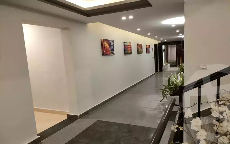 https://aqarmap.com.eg/ar/listing/3988209-for-sale-cairo-6th-of-october-compound-sun-capital