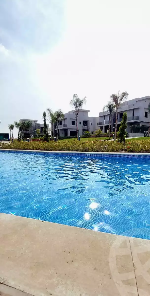 https://aqarmap.com.eg/en/listing/3992455-for-sale-cairo-6th-of-october-compound-sun-capital