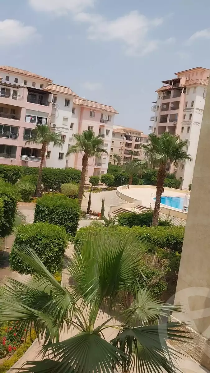https://aqarmap.com.eg/en/listing/3996269-for-sale-cairo-6th-of-october-shr-drym-lnd