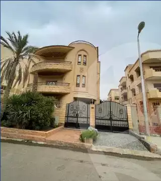 https://aqarmap.com.eg/ar/listing/3997834-for-sale-cairo-new-cairo-ltjm-lkhms-el-ahyaa-second-neighborhood-street-66