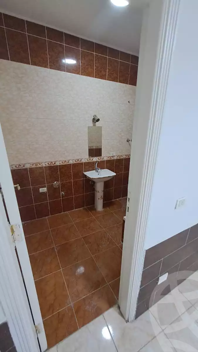 https://aqarmap.com.eg/en/listing/3999371-for-rent-cairo-new-cairo-el-ahyaa-third-neighborhood-street-16
