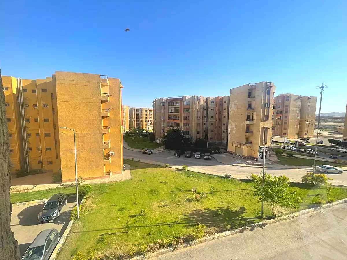 https://aqarmap.com.eg/ar/listing/4001499-for-rent-cairo-6th-of-october-compound-el-fardoos-city