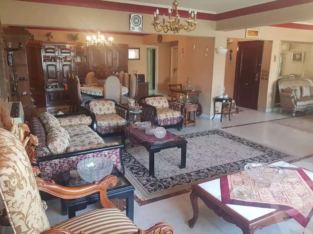 https://aqarmap.com.eg/ar/listing/4003419-for-sale-cairo-el-mohandesen-shareaa-shehab