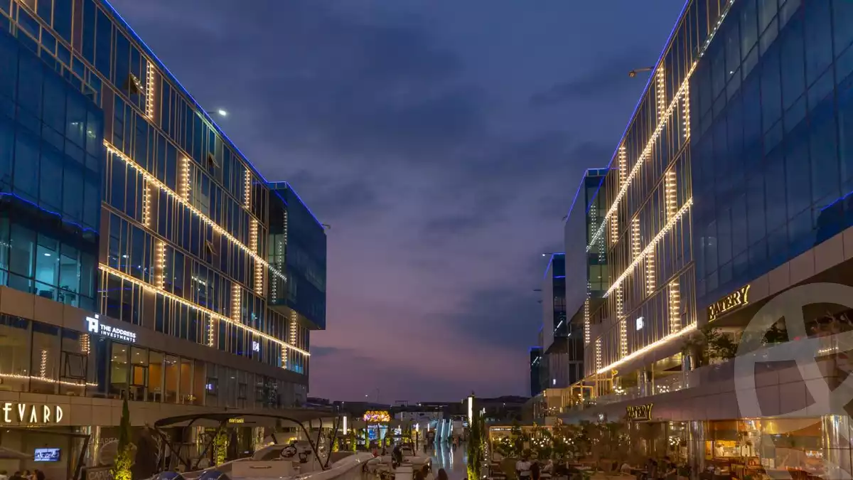 https://aqarmap.com.eg/ar/listing/4004550-for-sale-cairo-el-sheikh-zayed-city-compounds-in-sheikh-zayed-capital-business-park