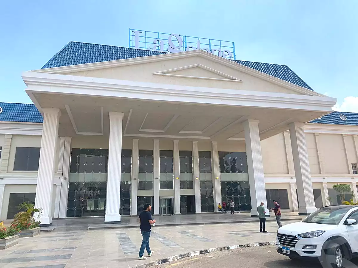 https://aqarmap.com.eg/ar/listing/4010936-for-rent-ismailia-ismailia-city-el-shaheed-abd-el-sedeek-st