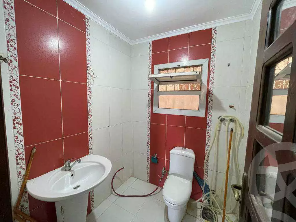 https://aqarmap.com.eg/ar/listing/4011880-for-sale-cairo-cairo-hdyq-lhrm-lmntq-w