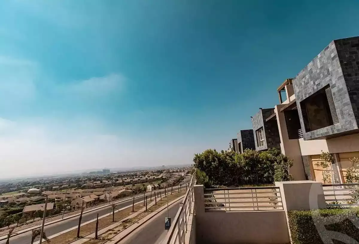 https://aqarmap.com.eg/en/listing/4371658-for-sale-cairo-el-sheikh-zayed-city-compounds-in-sheikh-zayed-el-karma-4