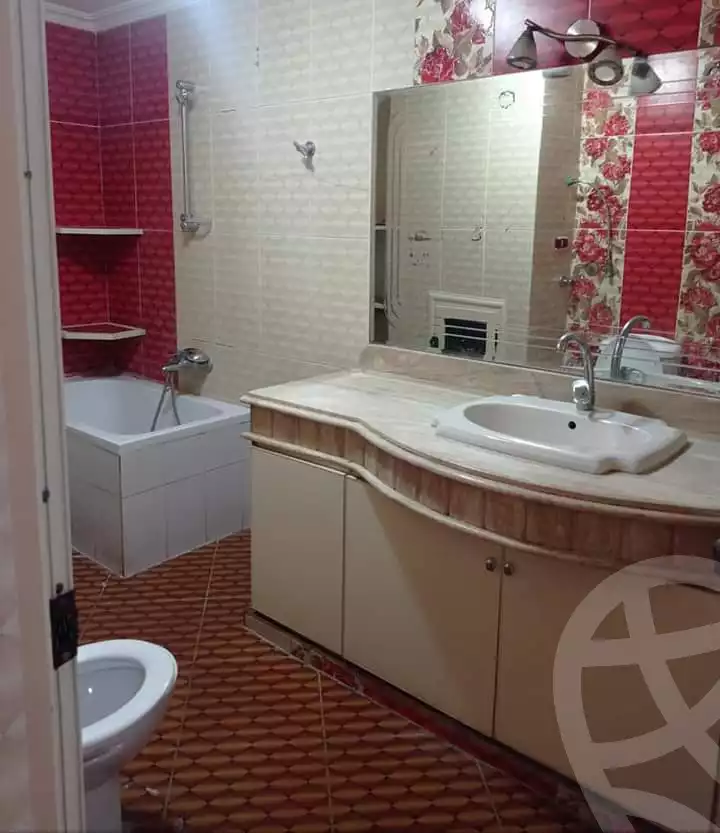 https://aqarmap.com.eg/ar/listing/3818193-for-rent-alexandria-lm-mwr-lm-mwr-lshty