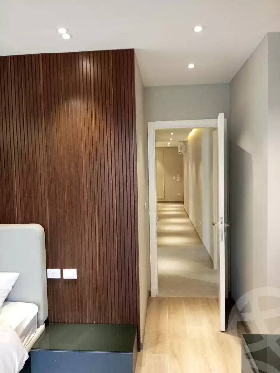 https://aqarmap.com.eg/en/listing/4029051-for-sale-cairo-el-sheikh-zayed-city-compounds-kmbwnd-fyldj-wyst-dr-llttwyr