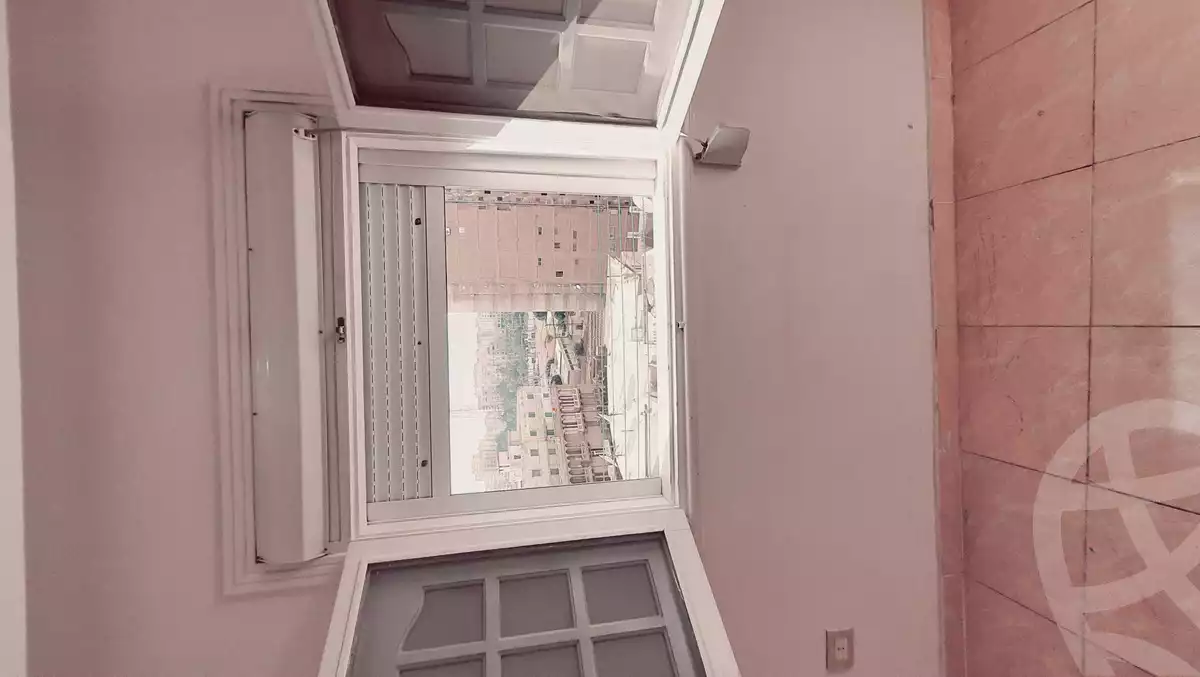 https://aqarmap.com.eg/ar/listing/4029542-for-sale-alexandria-moharram-bey-el-rasafa-st