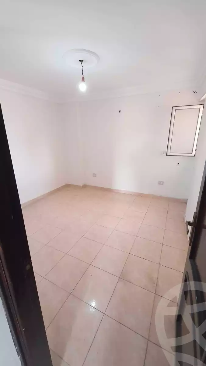https://aqarmap.com.eg/ar/listing/4029542-for-sale-alexandria-moharram-bey-el-rasafa-st