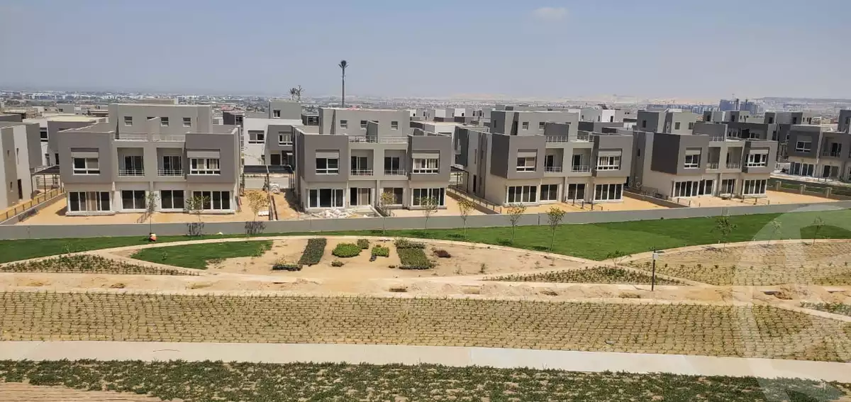 https://aqarmap.com.eg/en/listing/4029680-for-sale-cairo-el-sheikh-zayed-city-compounds-in-sheikh-zayed-etapa