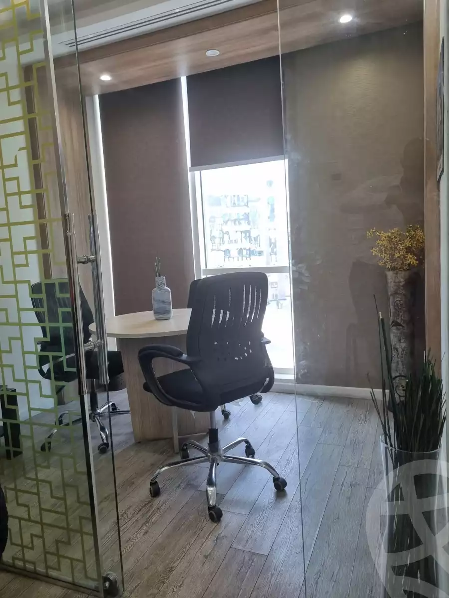 https://aqarmap.com.eg/ar/listing/4029698-for-sale-cairo-el-sheikh-zayed-city-compounds-in-sheikh-zayed-capital-business-park