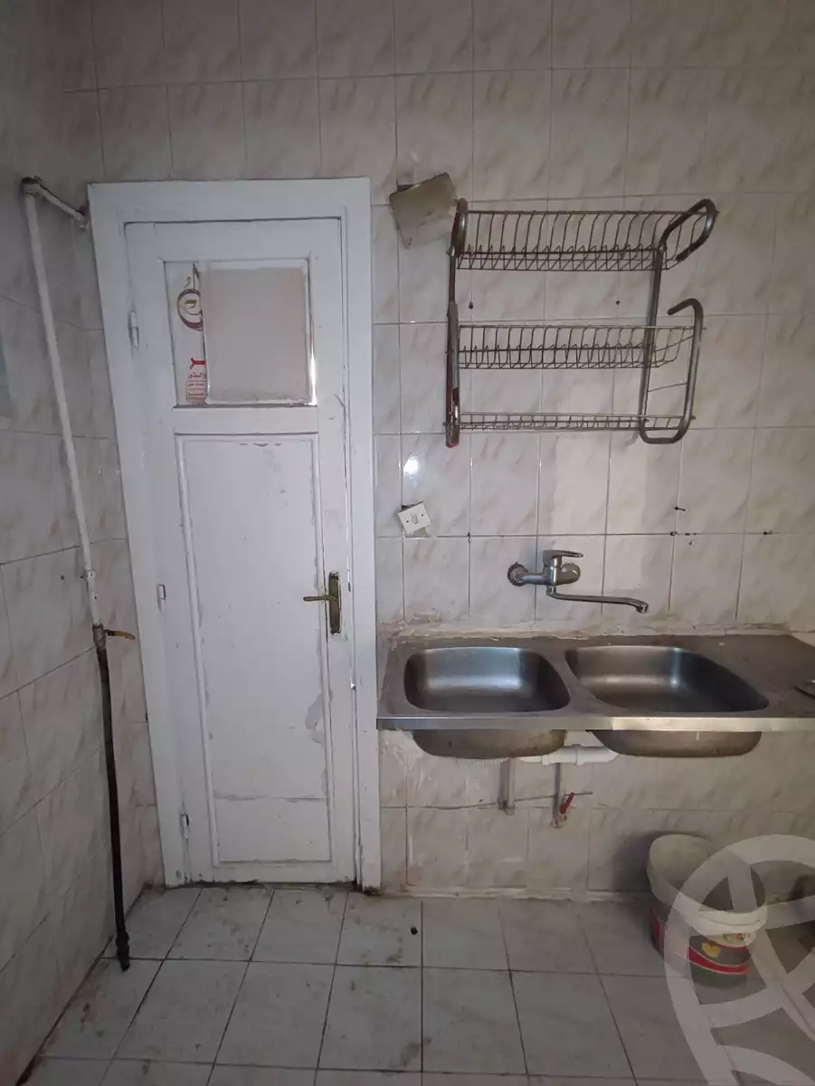 https://aqarmap.com.eg/ar/listing/4030494-for-rent-cairo-new-cairo-third-settlement-first-neighborhood