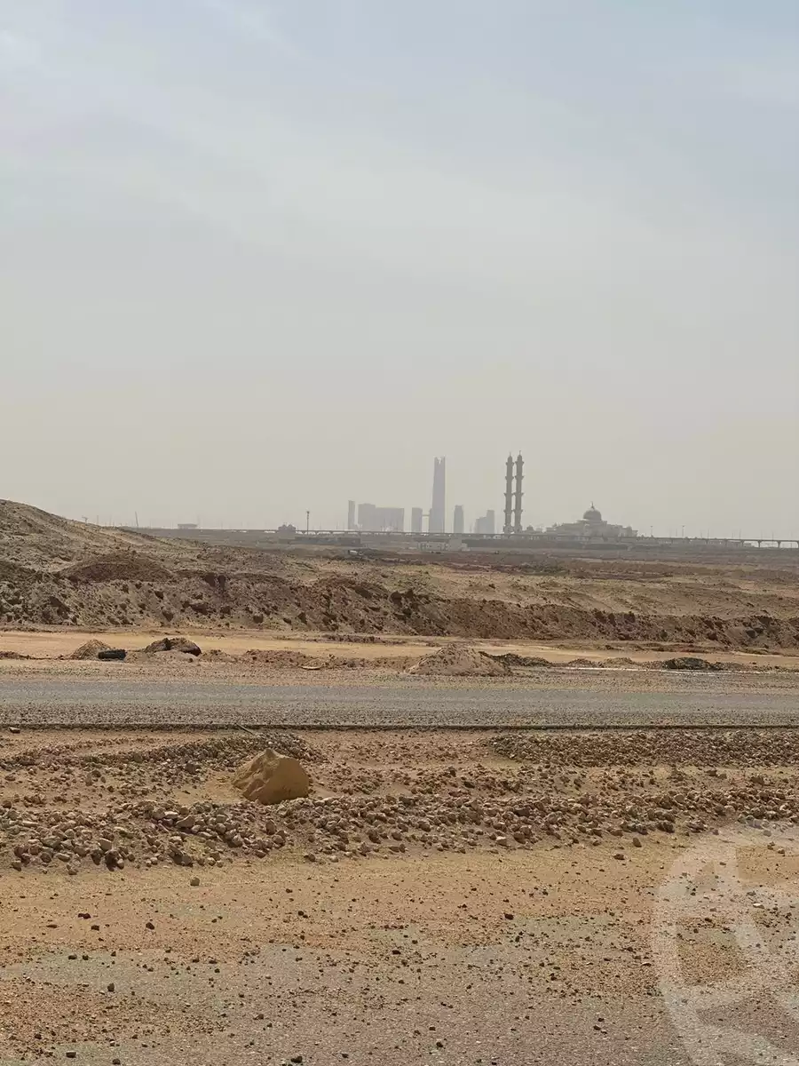 https://aqarmap.com.eg/ar/listing/4030712-for-sale-cairo-new-administrative-capital-r8-tj-msr