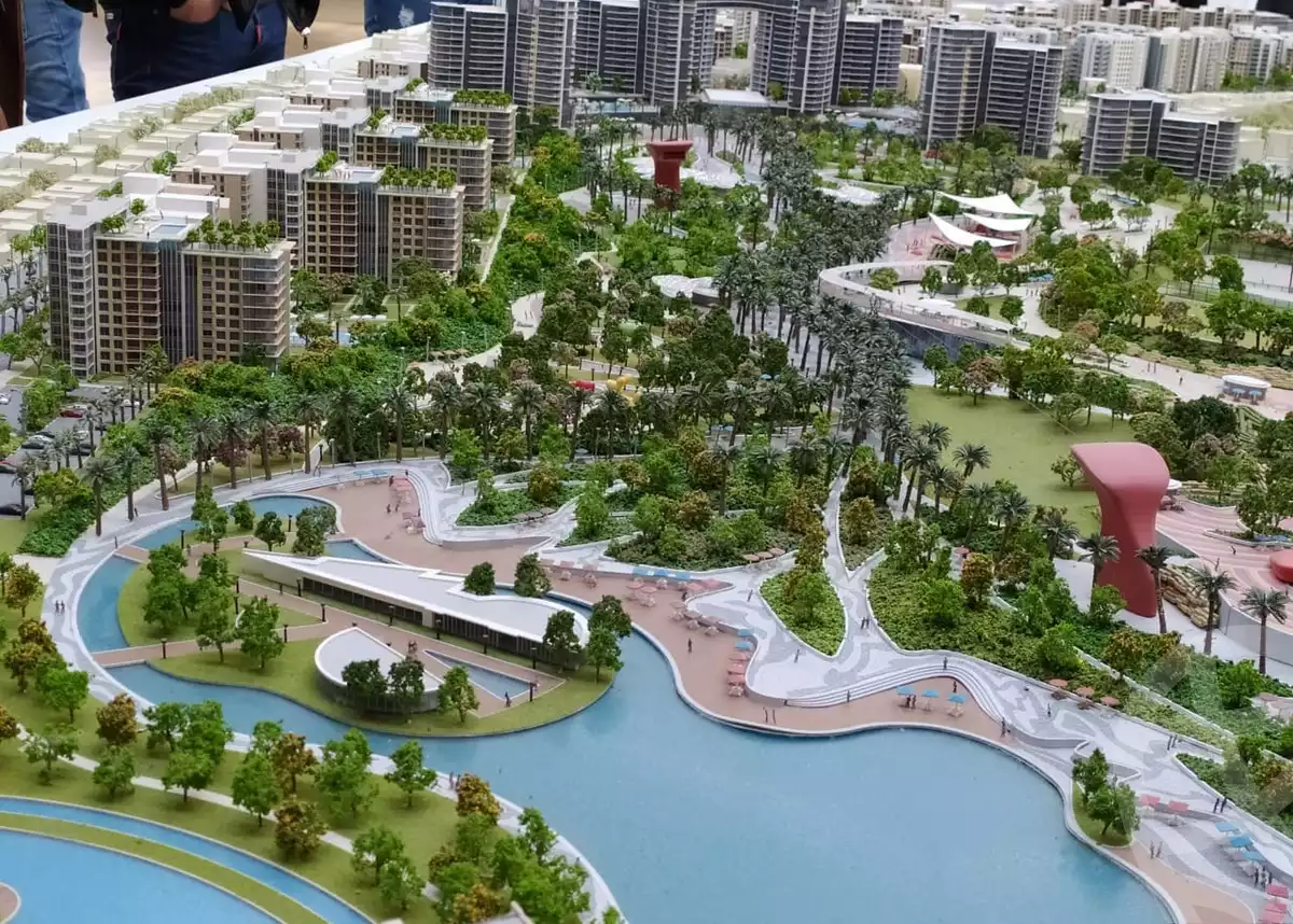 https://aqarmap.com.eg/ar/listing/4031295-for-sale-cairo-el-sheikh-zayed-city-compounds-brj-zyd-wr-llttwyr