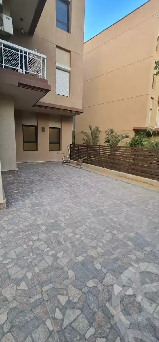 https://aqarmap.com.eg/en/listing/4029843-for-rent-cairo-6th-of-october-compound-green-5