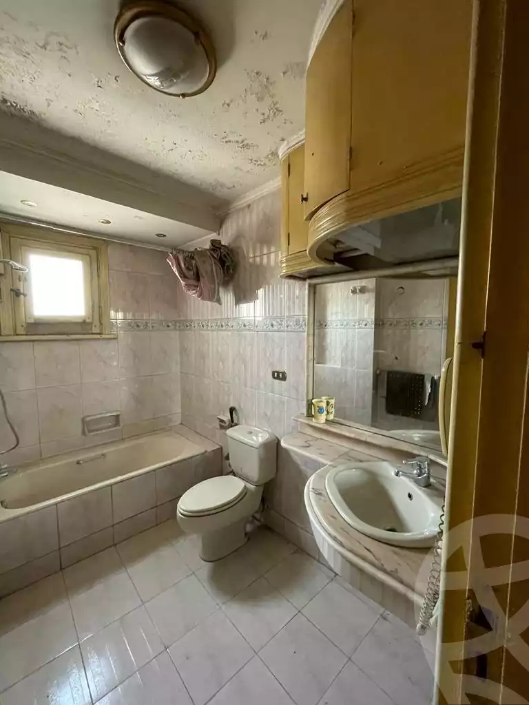 https://aqarmap.com.eg/en/listing/4033946-for-sale-cairo-heliopolis-cairo-heliopolis-heliopolis-square-el-montaza-st